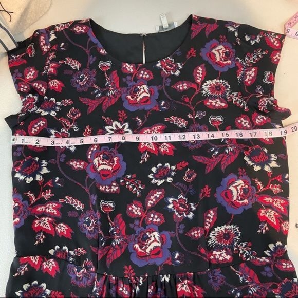 JOIE SILK ROUND NECK SHORT SLEEVE PLEATED SKIRT FITTED WAIST FLORAL MINI DRESS S - Picture 7 of 8